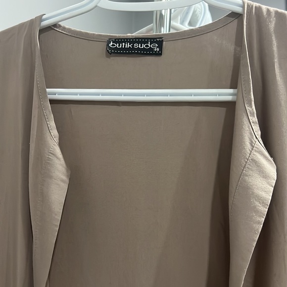 Maxi sleeveless abaya/ duster - Picture 2 of 2